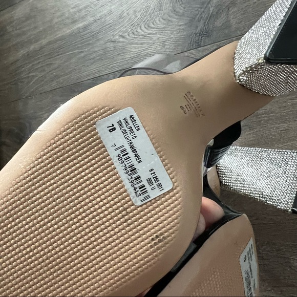 Schutz Ariellen Transparent Jeweled Sandals NWOT - Picture 5 of 6